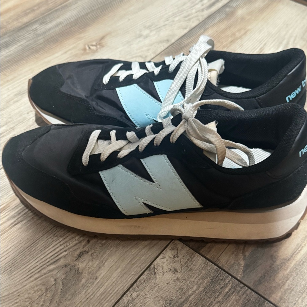 Women’s new balance 237 sneakers size 11